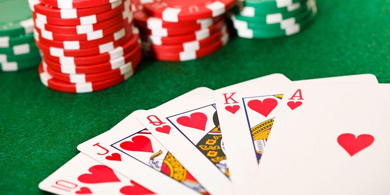 Cách chơi Poker và thuật ngữ thường dùng 